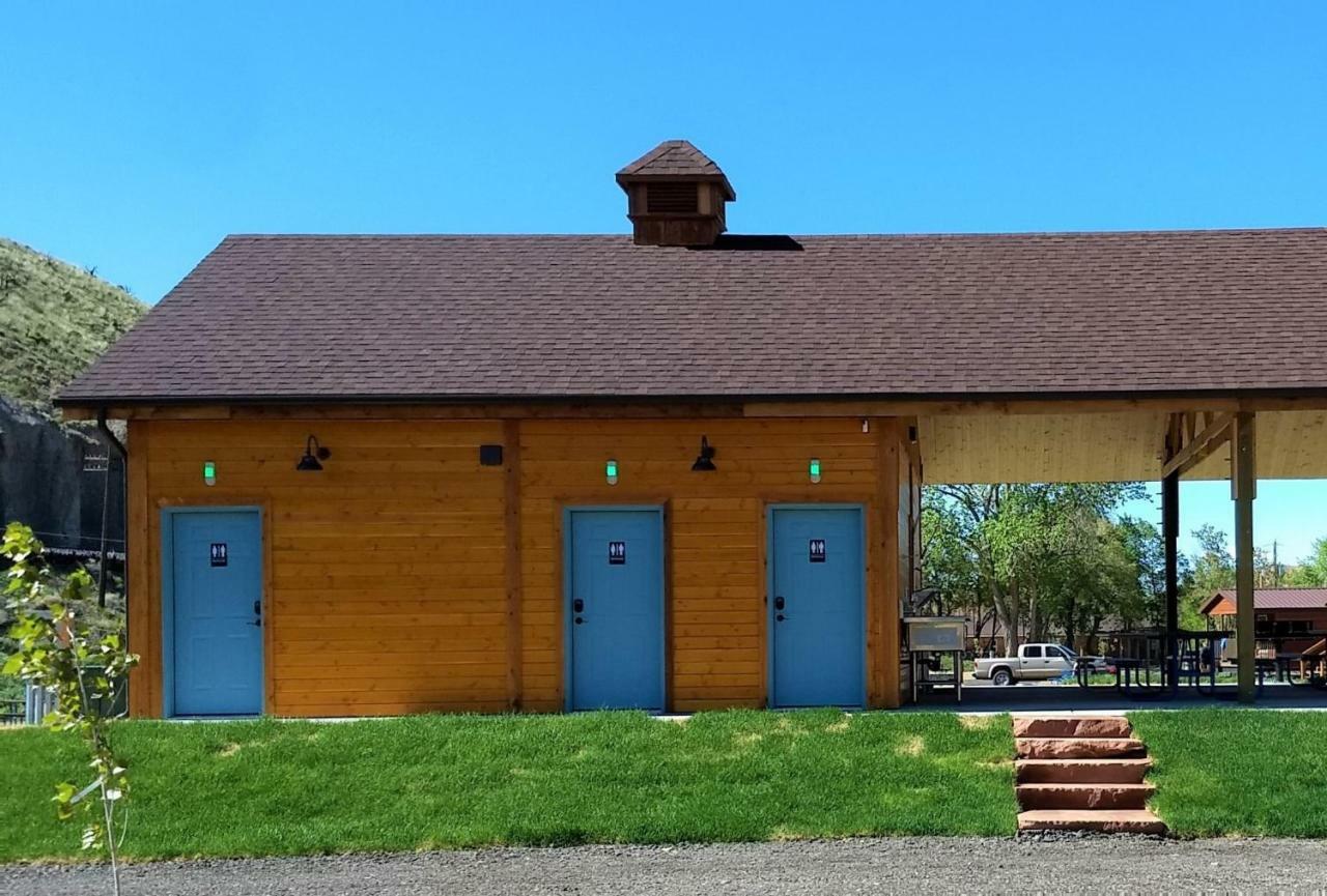Hotel Castle Gate Rv Park Helper Esterno foto